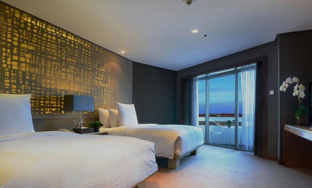 Midas Hotel&Casino - Multiple Use Hotel Pasay Exterior foto